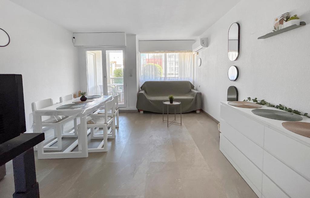 Studio cosy climatisé - Plage à pied - Cap d'Agde
