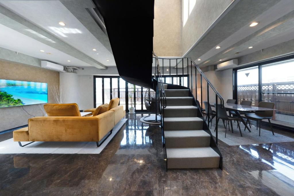 Posezení v ubytování Zen House Umeda