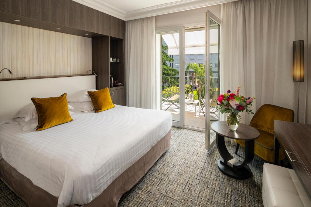 Hôtel Le Canberra - Resim 8