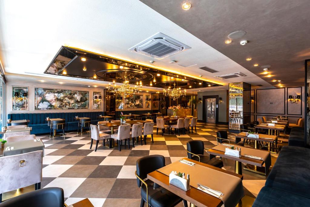 Restaurace v ubytování The New Hotel Zeybek