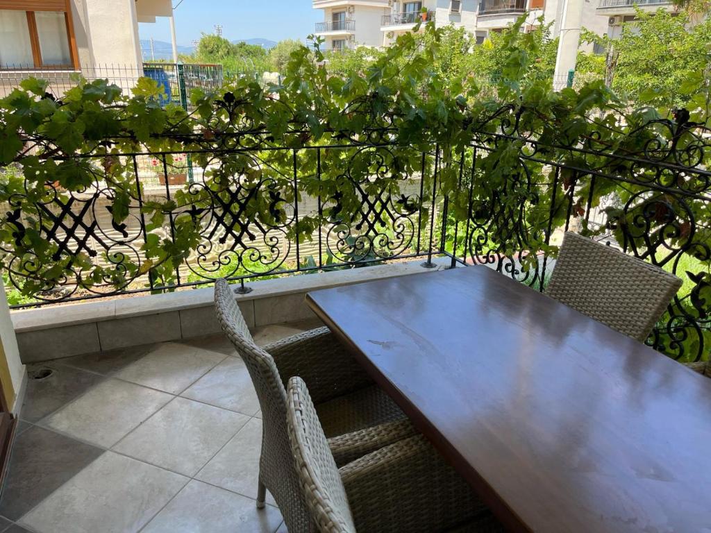 Grand Teoshan Otel ve Tatil Evleri - Appartement 2 Chambres Avec Balcon
