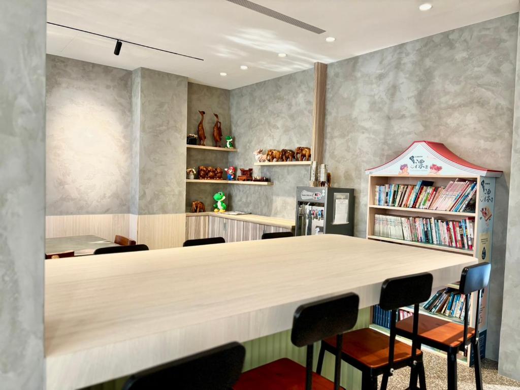 民宿的圖書館