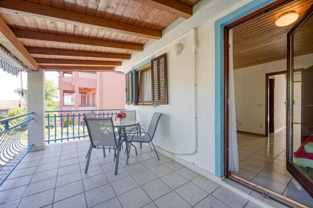 Balkon lub taras w obiekcie Apartments Kiki Spada