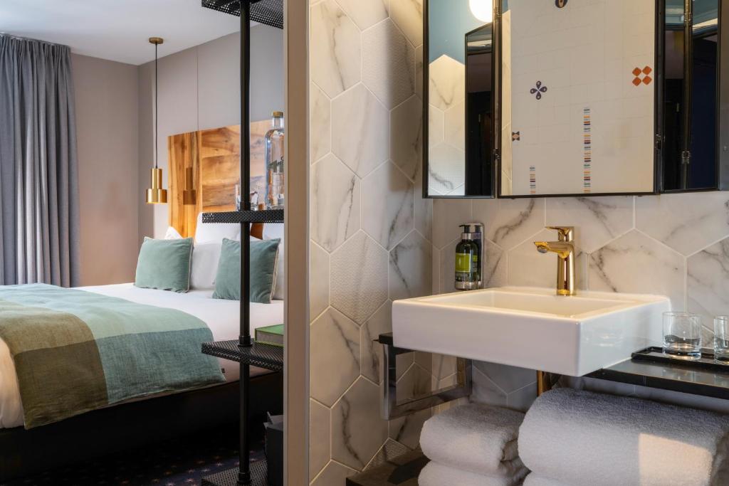 Hôtel Maxim Folies - 6