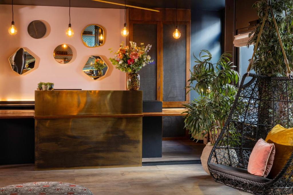 Hôtel Maxim Folies - Resim 20