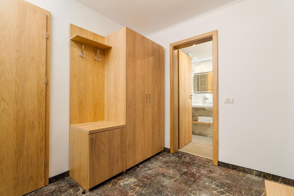 Fotografie z fotogalerie ubytování Complex Balnear Cozia - Corp Oltul v destinaci Caciulata