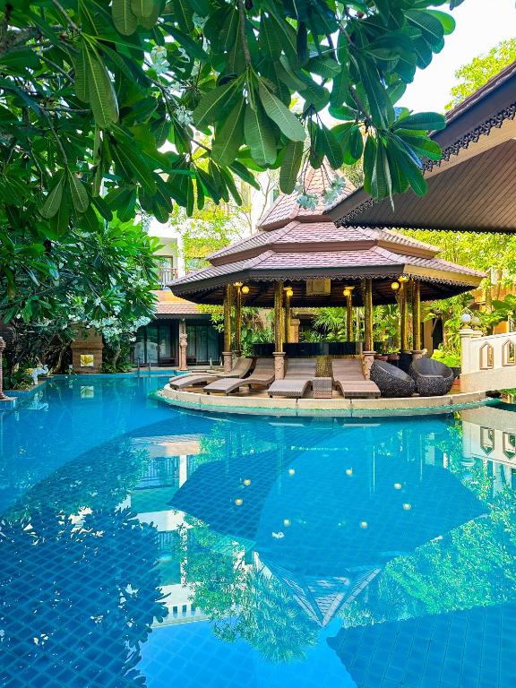 Quality Beach Resorts and Spa Patong - Resim 40