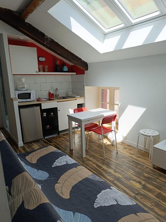Dapur atau dapur kecil di Studio 1,2, 3 ou 4 personnes