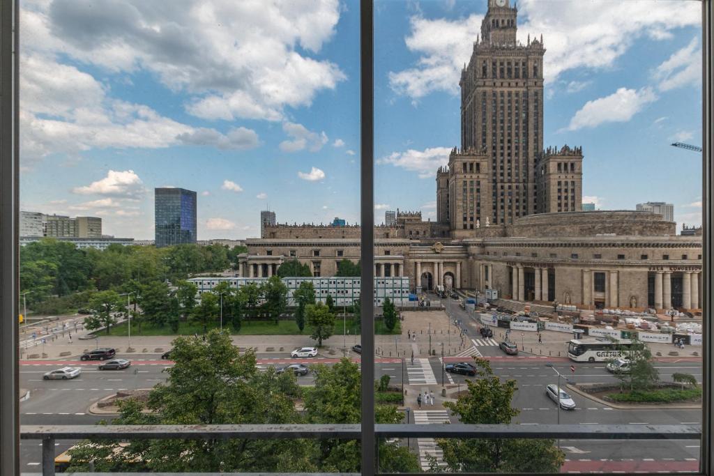 Výhľad na mesto Varšava alebo výhľad na mesto priamo z apartmánu