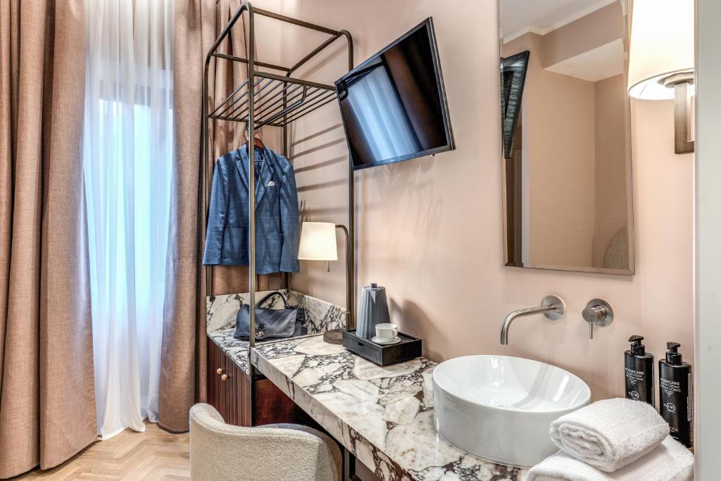 Hotel Fori Imperiali - Resim 15