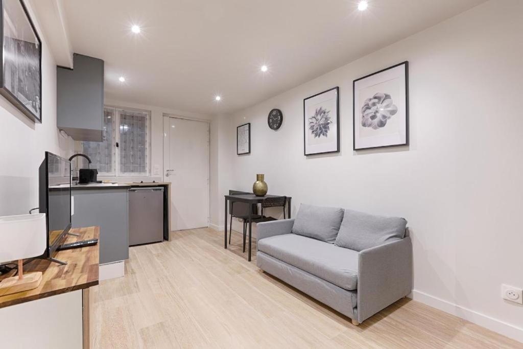 Photo de la galerie de l'établissement Appartement de charme au coeur du Sentier, à Paris