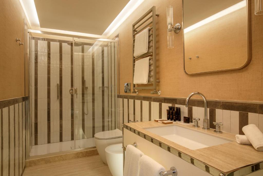 Koupelna v ubytování Hotel Imperiale by OMNIA hotels
