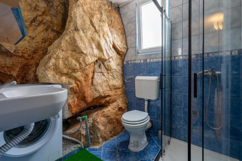 Koupelna v ubytování Apartments Vrabac