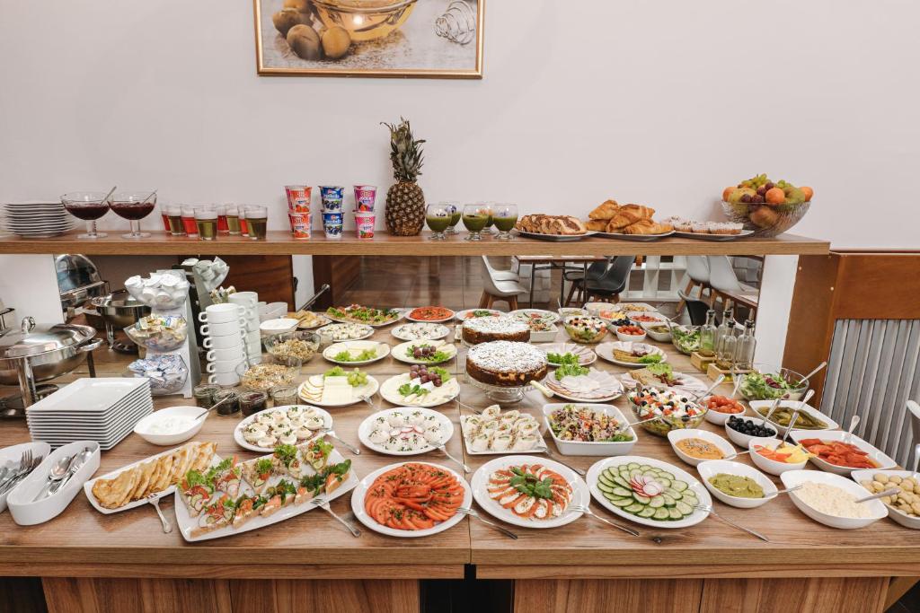 Φαγητό σε αυτό το ξενοδοχείο ή κάπου εκεί κοντά