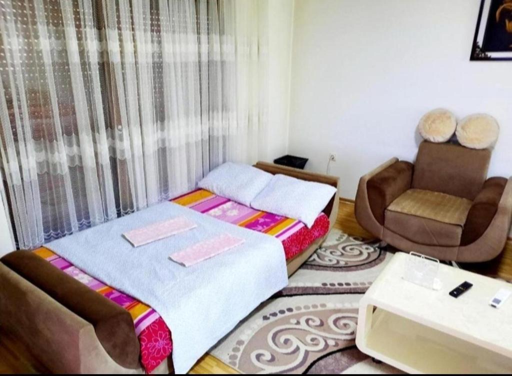 Postel nebo postele na pokoji v ubytování Bus Station Hostel
