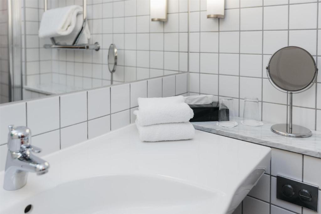 Koupelna v ubytování Best Western Plus Kalmarsund Hotell
