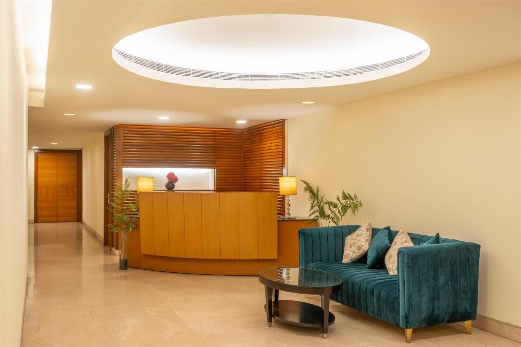 Vstupní hala nebo recepce v ubytování Radisson Blu Hotel Rudrapur