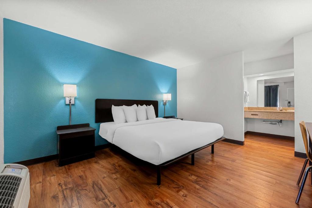 Americas Best Value Inn Hamilton - Habitación Con Cama Extragrande - No Fumadores