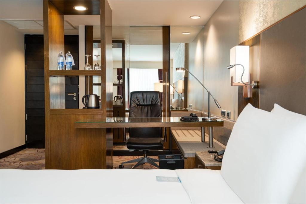 Radisson Suites Bangkok Sukhumvit - Resim 25