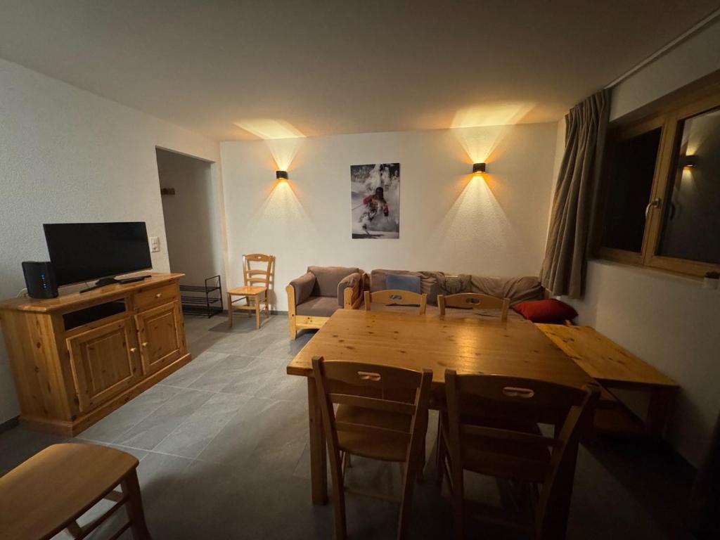 Pracondu 2 001 - OUTDOOR & FUN charming apartment - Resim 6