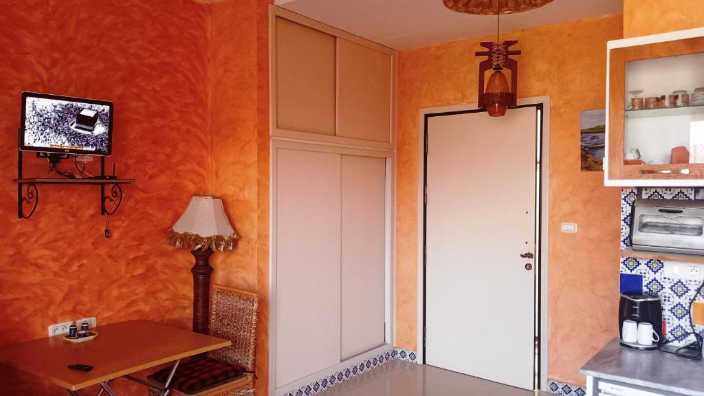 Kuchyň nebo kuchyňský kout v ubytování Dar El Amen Appartements