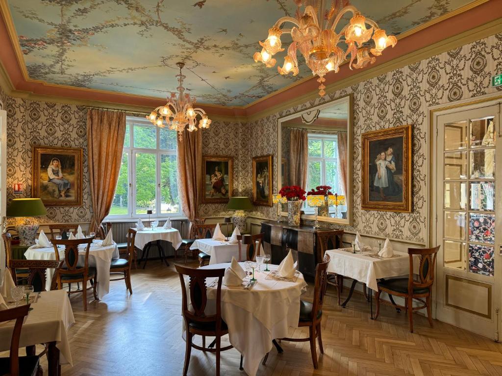Posezení v ubytování Hotel Restaurant Du Parc