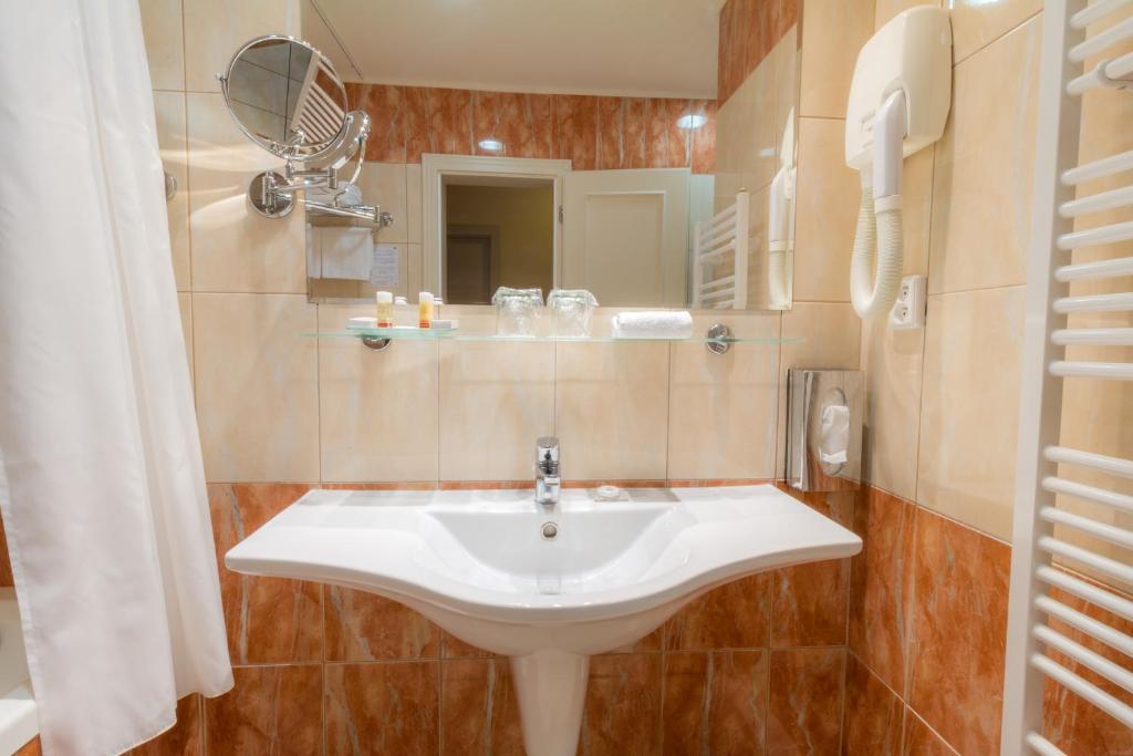 Ensana Centrální Lázne - Maria Spa - Resim 4