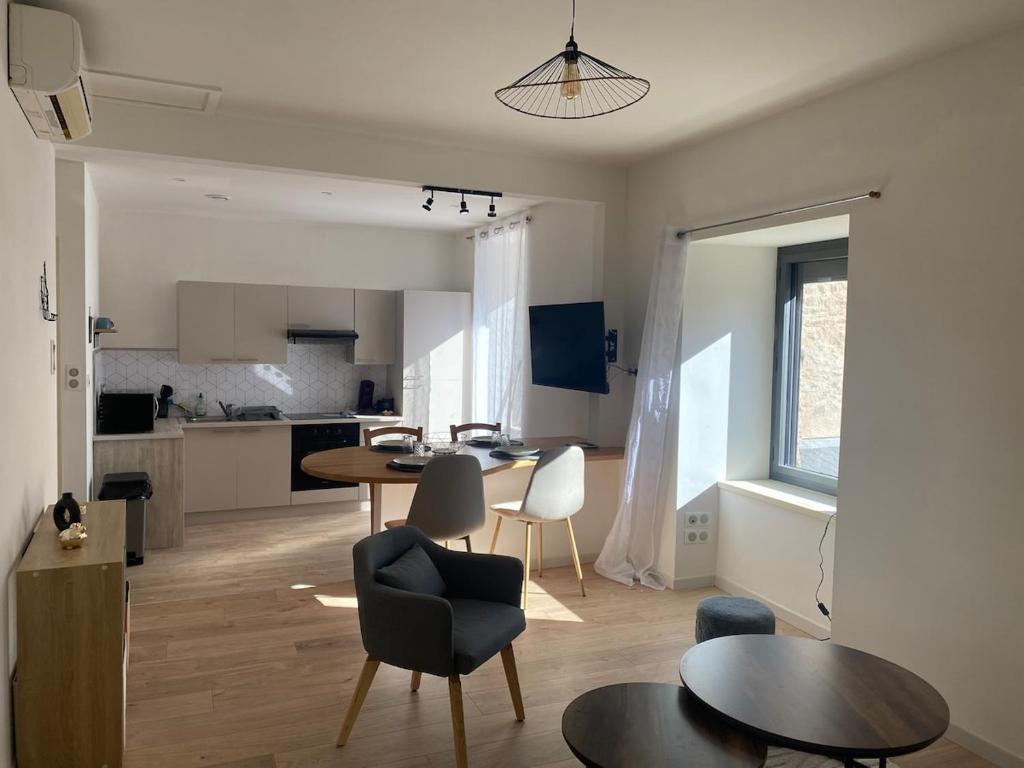Η κουζίνα ή μικρή κουζίνα στο Appartement à la campagne