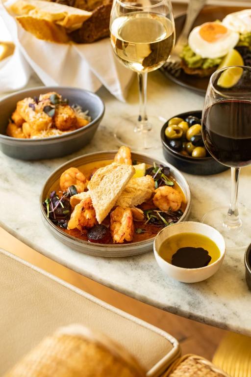 Killarney Royal Townhouse - Resim 14