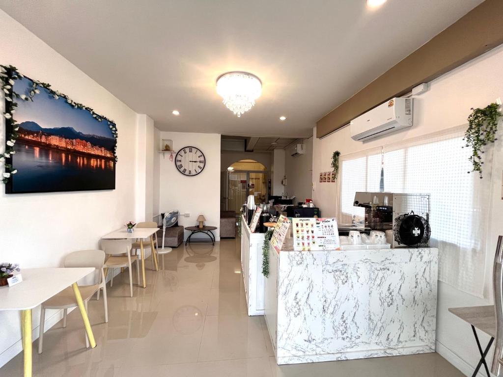 Χώρος καθιστικού στο the stay bangsaen