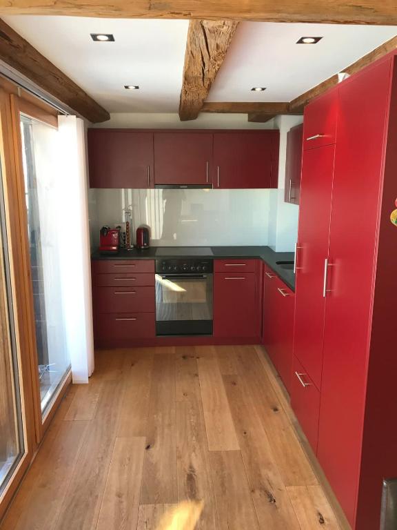 Kuchyň nebo kuchyňský kout v ubytování Ferienwohnung Ursis Stall