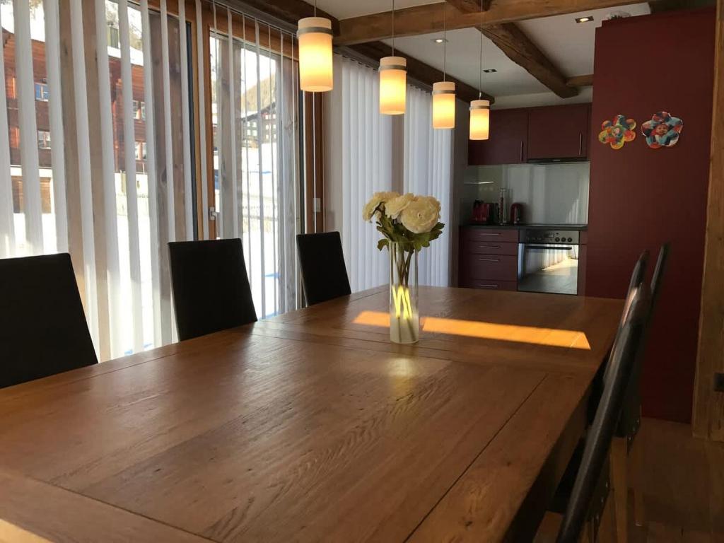 Kuchyň nebo kuchyňský kout v ubytování Ferienwohnung Ursis Stall