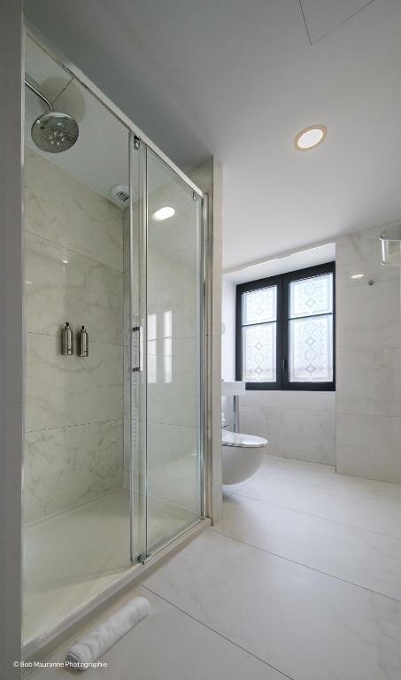 Hôtel et Restaurant Le Regina - 3