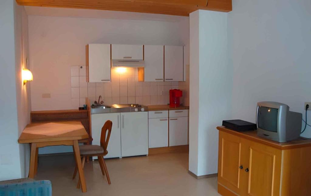Kuchyňa alebo kuchynka v ubytovaní Apartment in Kaltenbach - Zillertal 750