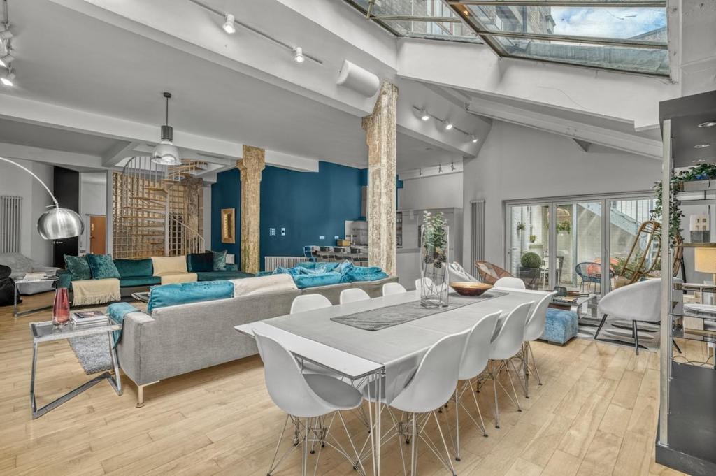 Shoreditch 6BDR Penthouse Loft, Private Courtyard, Great for families ... - Penthouse Loft Conversion Atelier Costs