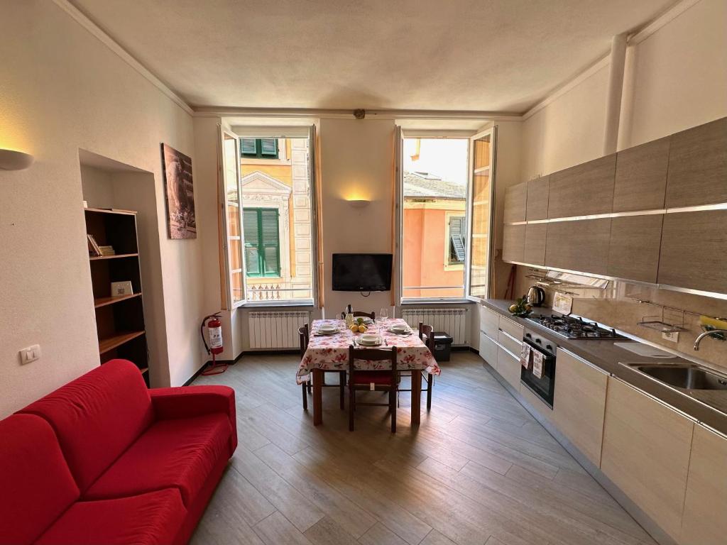 Η κουζίνα ή μικρή κουζίνα στο La Casa del Pinguino - In the Center with AC