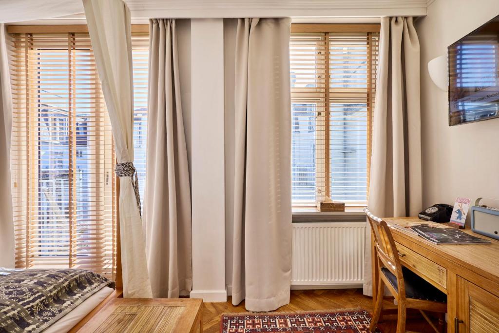 Axel Guldsmeden - Resim 38