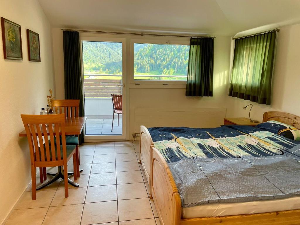 Voodi või voodid majutusasutuse Schöne Zimmer in idyllischer Lage toas