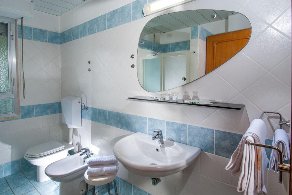 Koupelna v ubytování Hotel Smeraldo