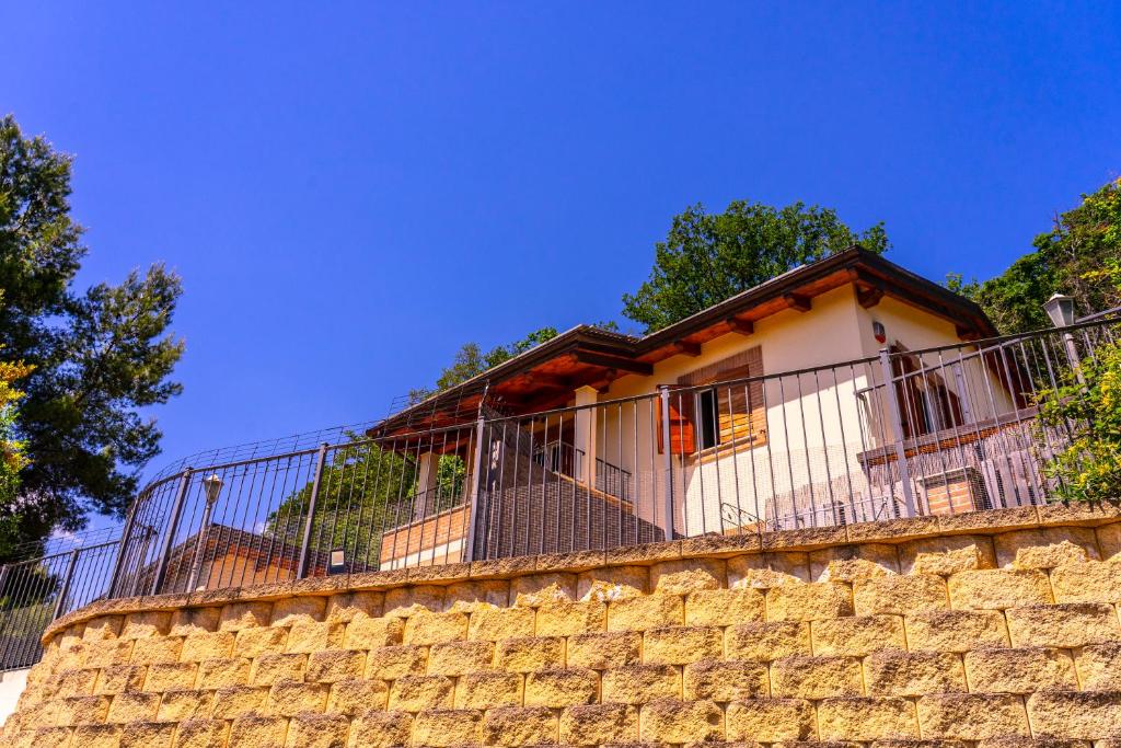 Budova, kde se bed and breakfast nachází