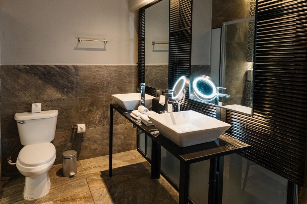 Koupelna v ubytování Ontico Urban Design Hotel