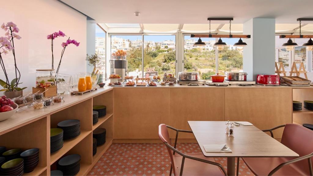 Hotel Indigo Albufeira by IHG - Resim 28