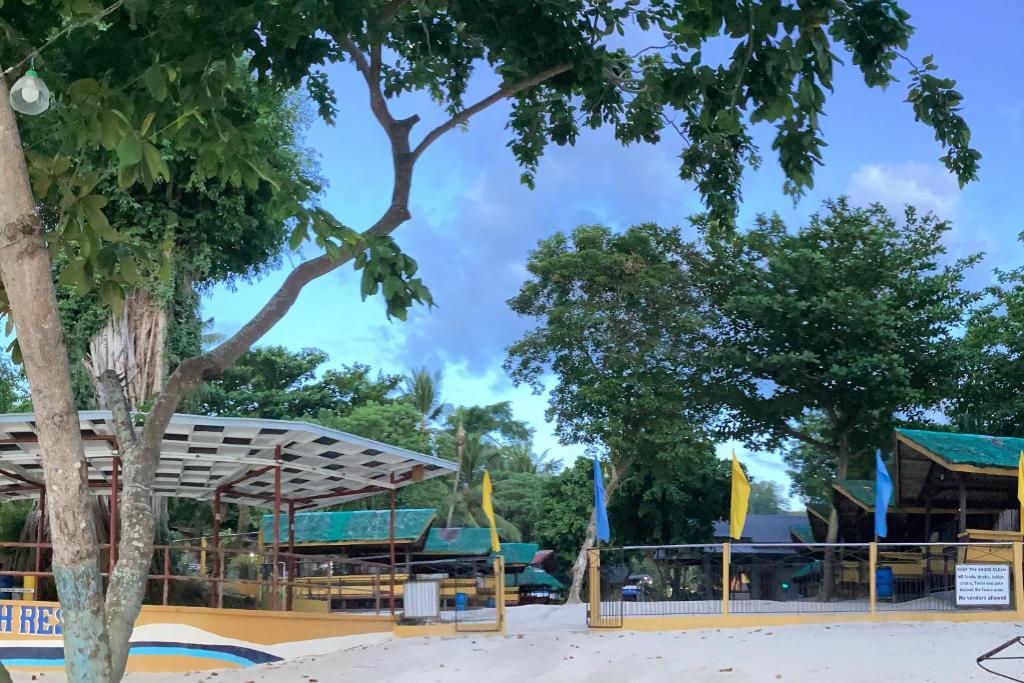 Fotografie z fotogalerie ubytování AltaVista Beach Resort Samal powered by Cocotel v destinaci Magamomo
