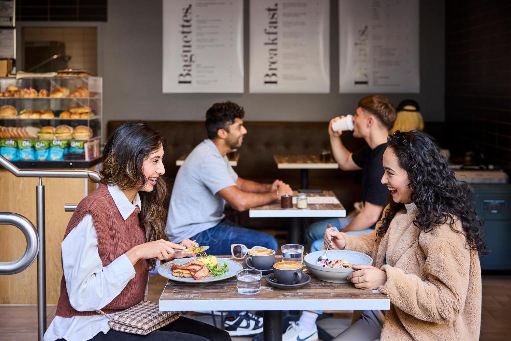 Brady Hotels Central Melbourne - Resim 10