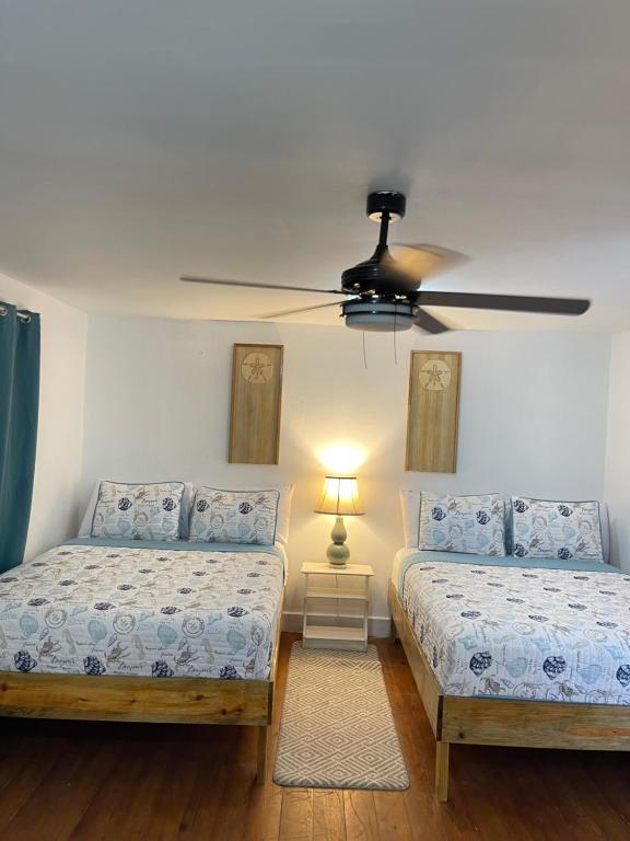 Postel nebo postele na pokoji v ubytování Habitacion triple