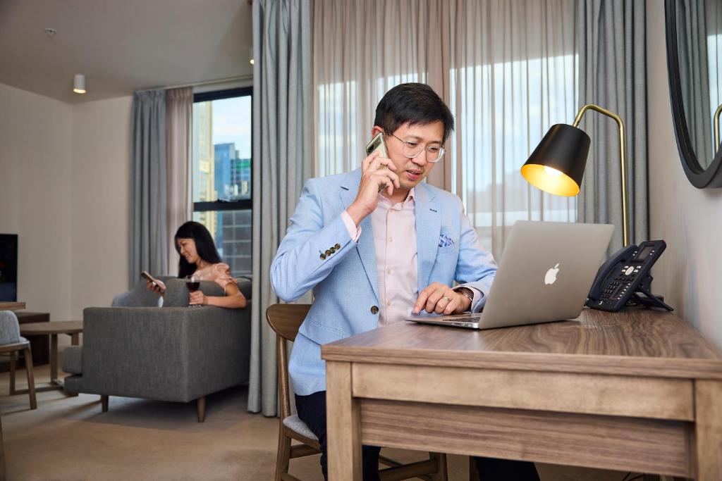 Brady Apartment Hotel Hardware Lane - Resim 26