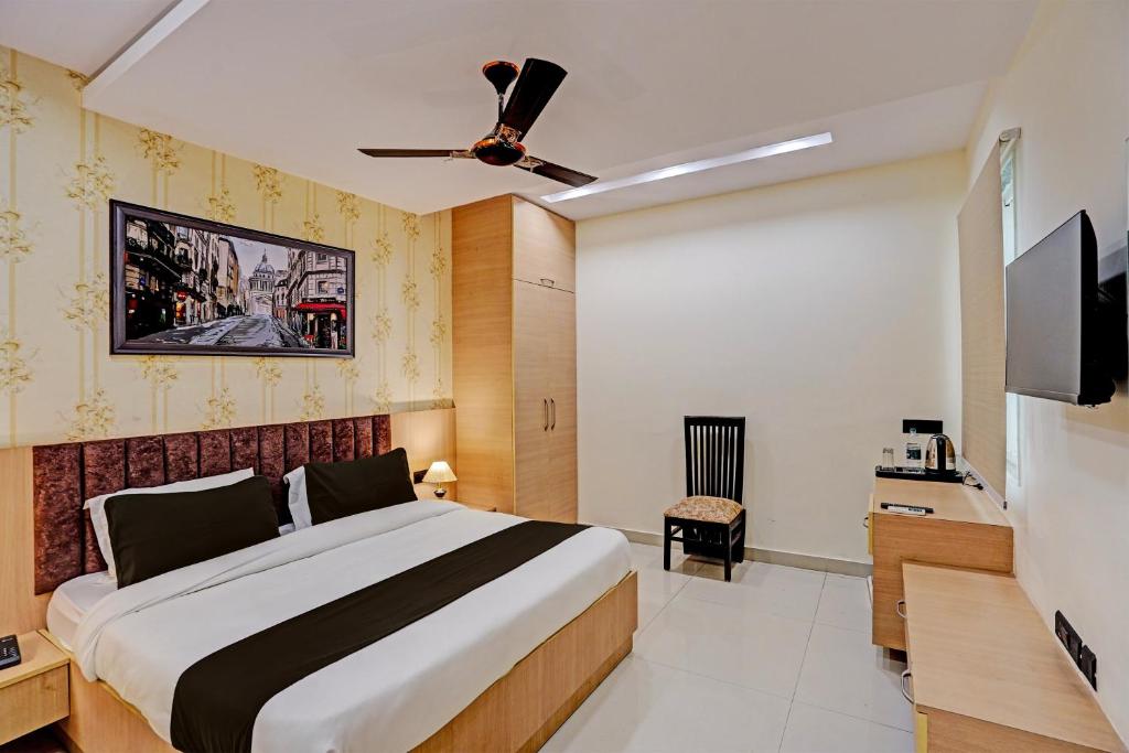 TV a/nebo společenská místnost v ubytování Hotel Grand le mount