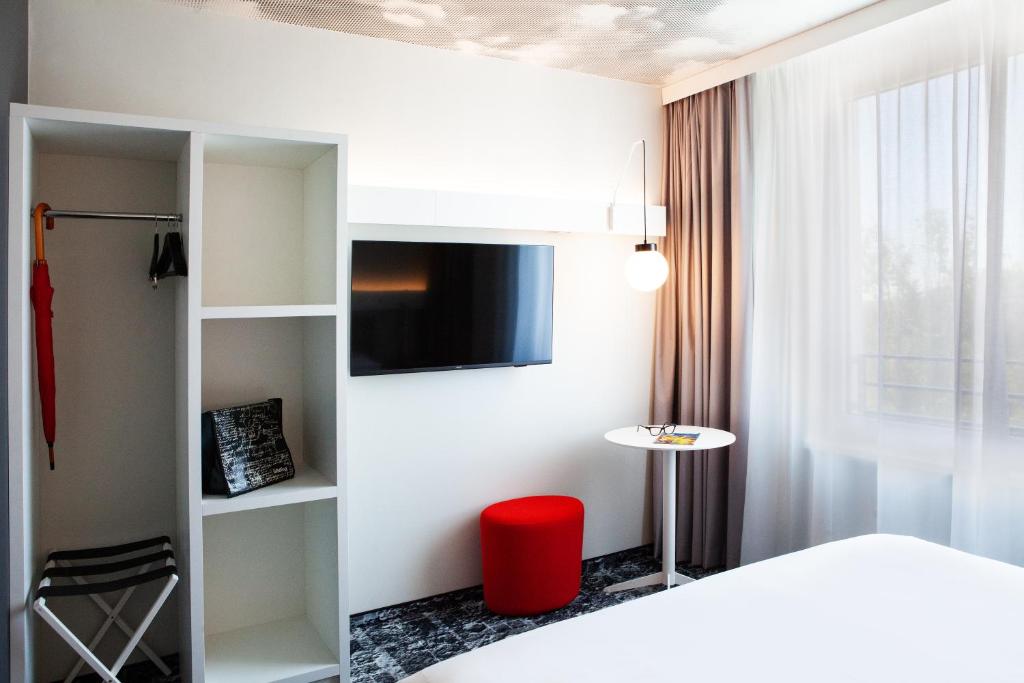 ibis Hotel Berlin Airport - Resim 36