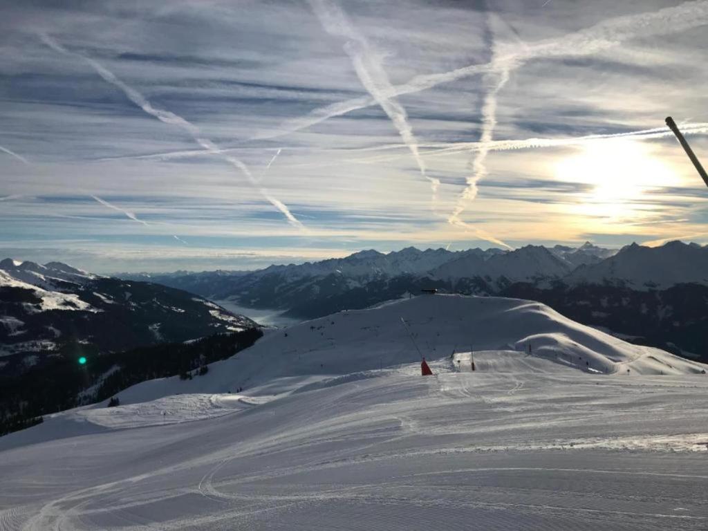 Spacious Apartment near Ski Area in Mittersill v zime
