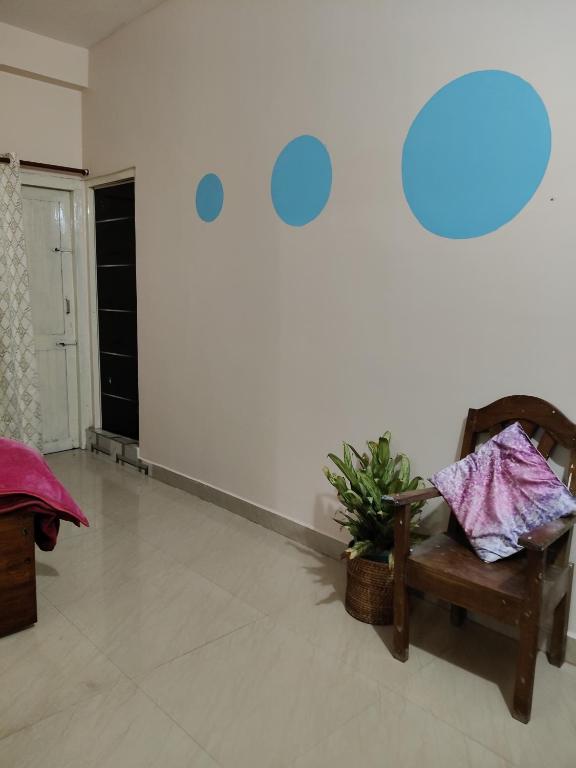 Posezení v ubytování Tales of Guwahati Independent 1BHK -iii